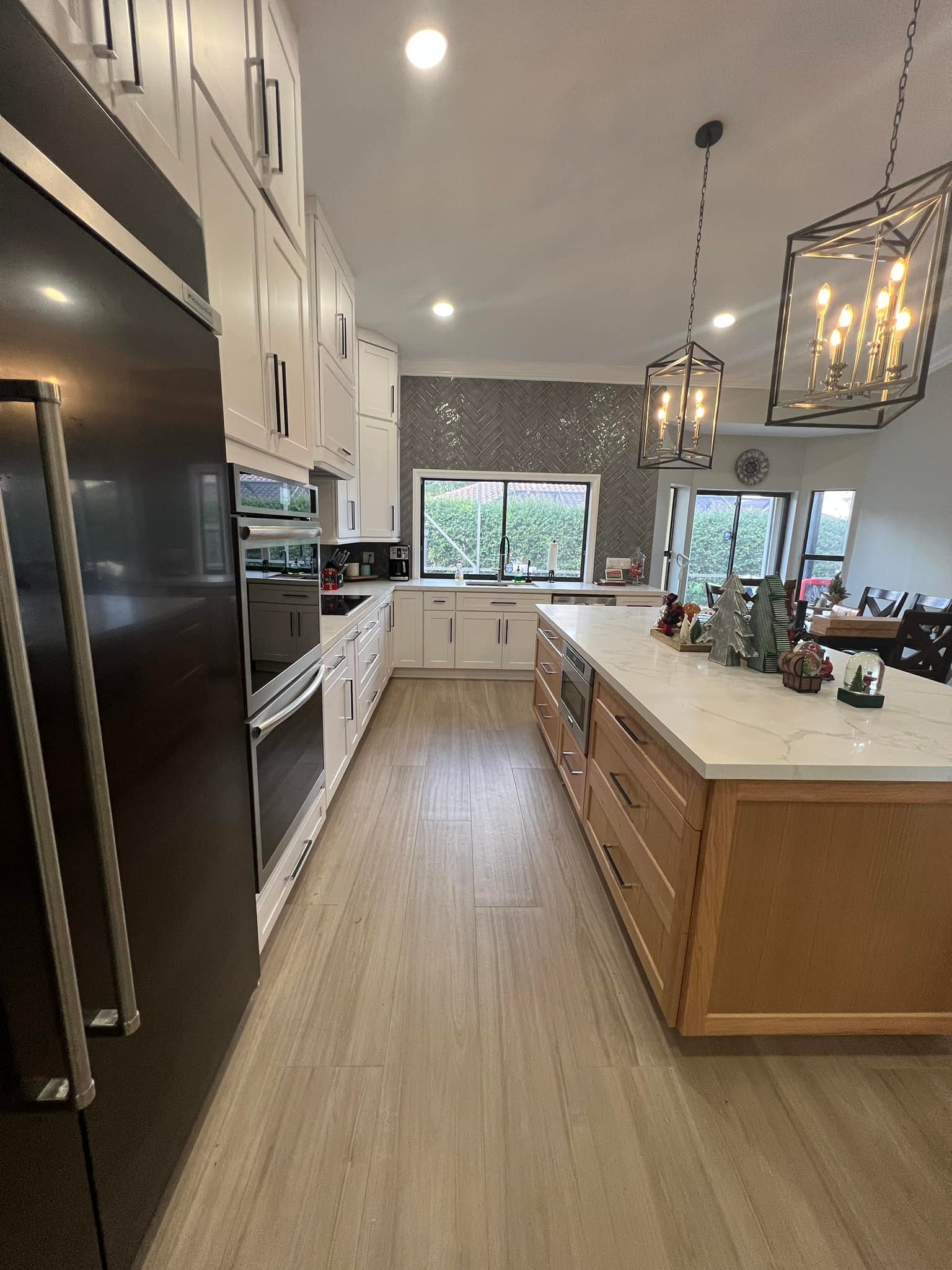 Contemporary Transitional Kitchen Remodel by Phoenix Kitchen and Bathroom Remodeling Company of Pompano Beach — Project 2 project photo 2